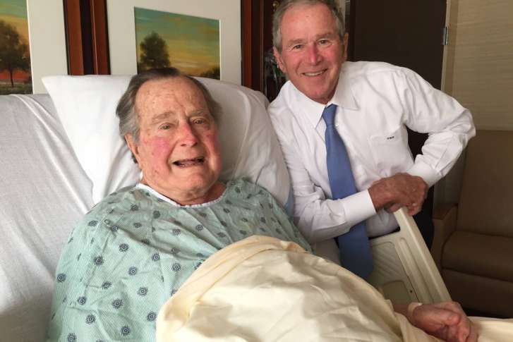 Former U.S. President George HW Bush dies. With his son, who was the 43rd US President