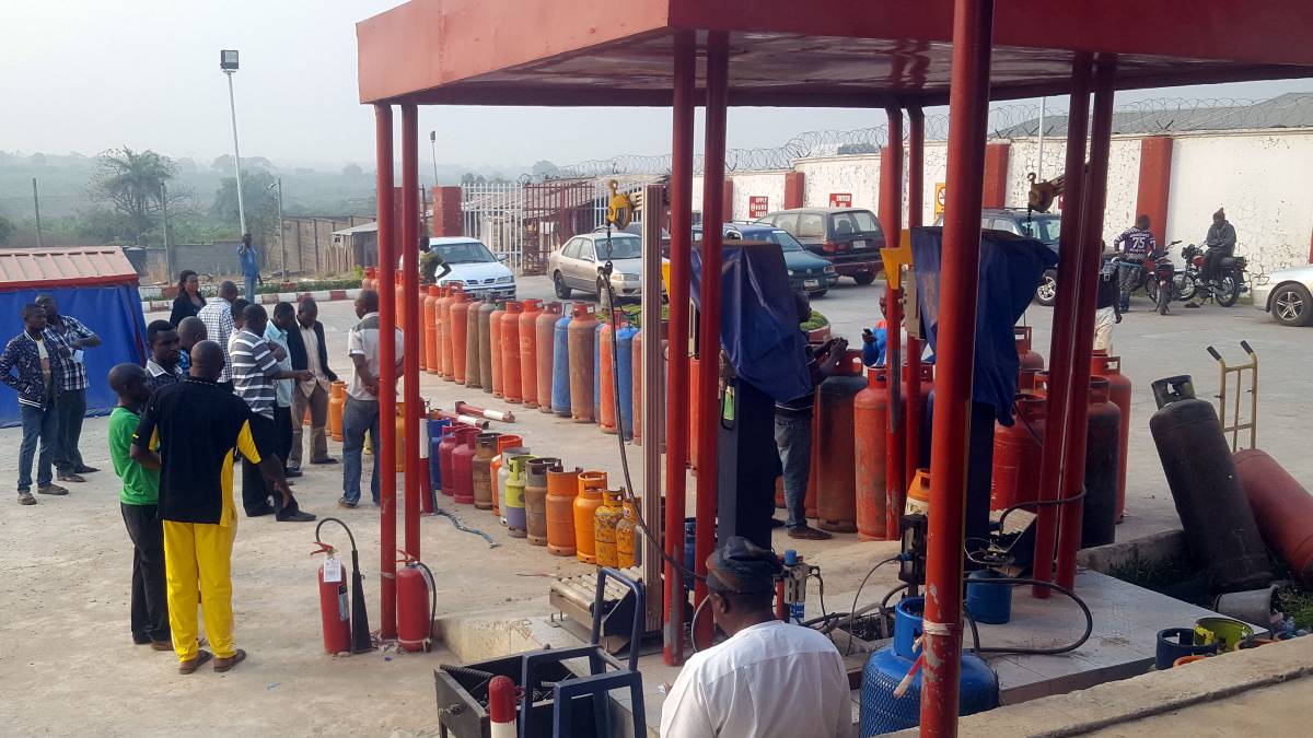 cooking-gas-sellers-in-lagos-excluded-from-lockdown-–-marketers